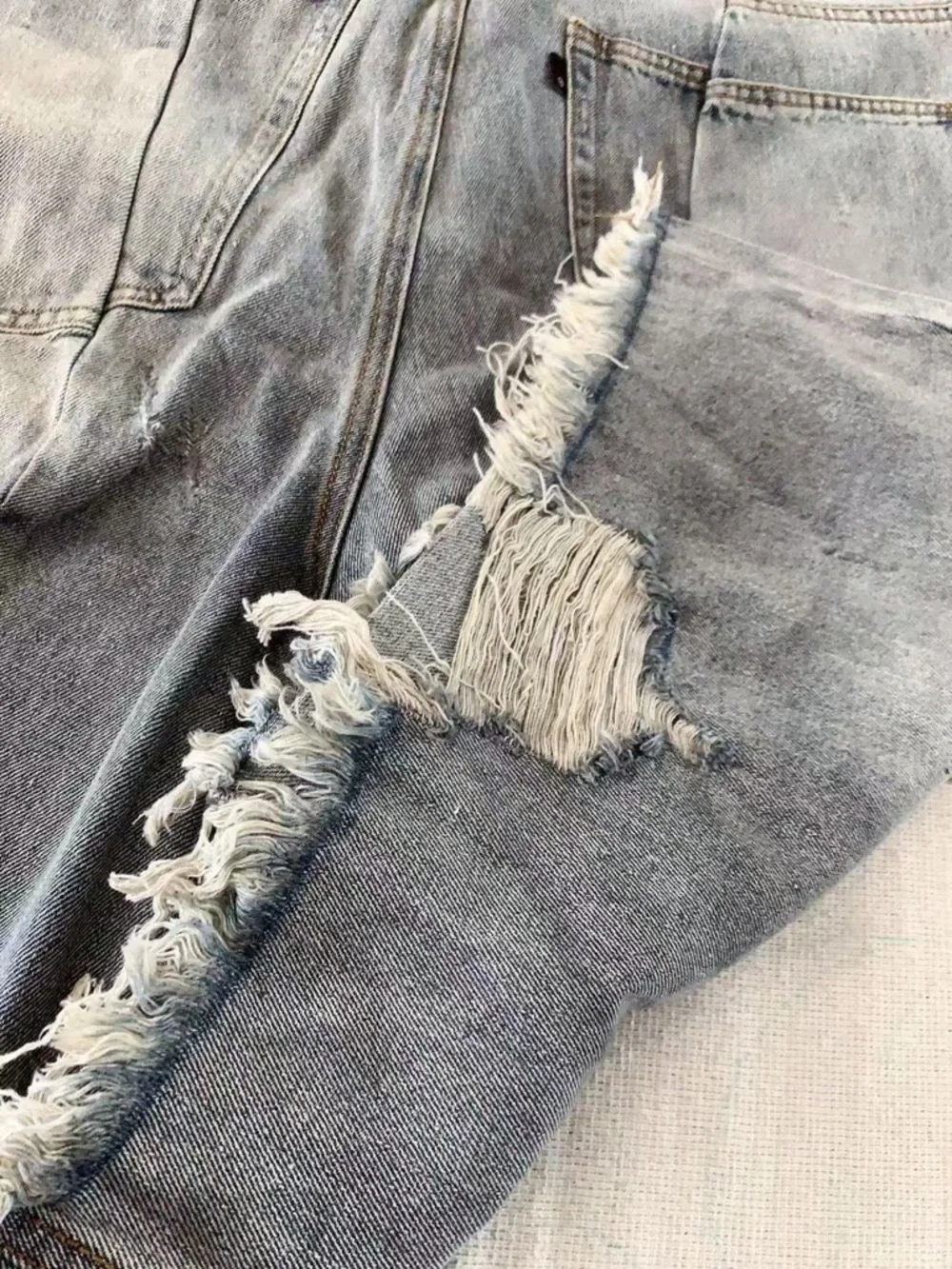 Washed Distressed Frayed‎ Tassel Wrinkled Denim Shorts 34